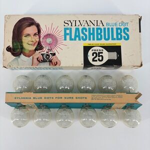 Sylvania Flashbulbs Blue Dot Press‎ 25 Vintage NOS Photography 12 Count Pack
